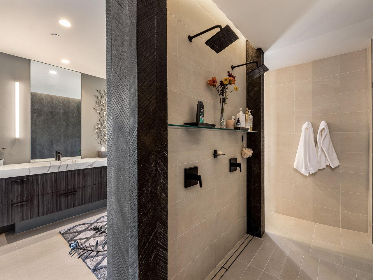 891 E Haystacker Drive