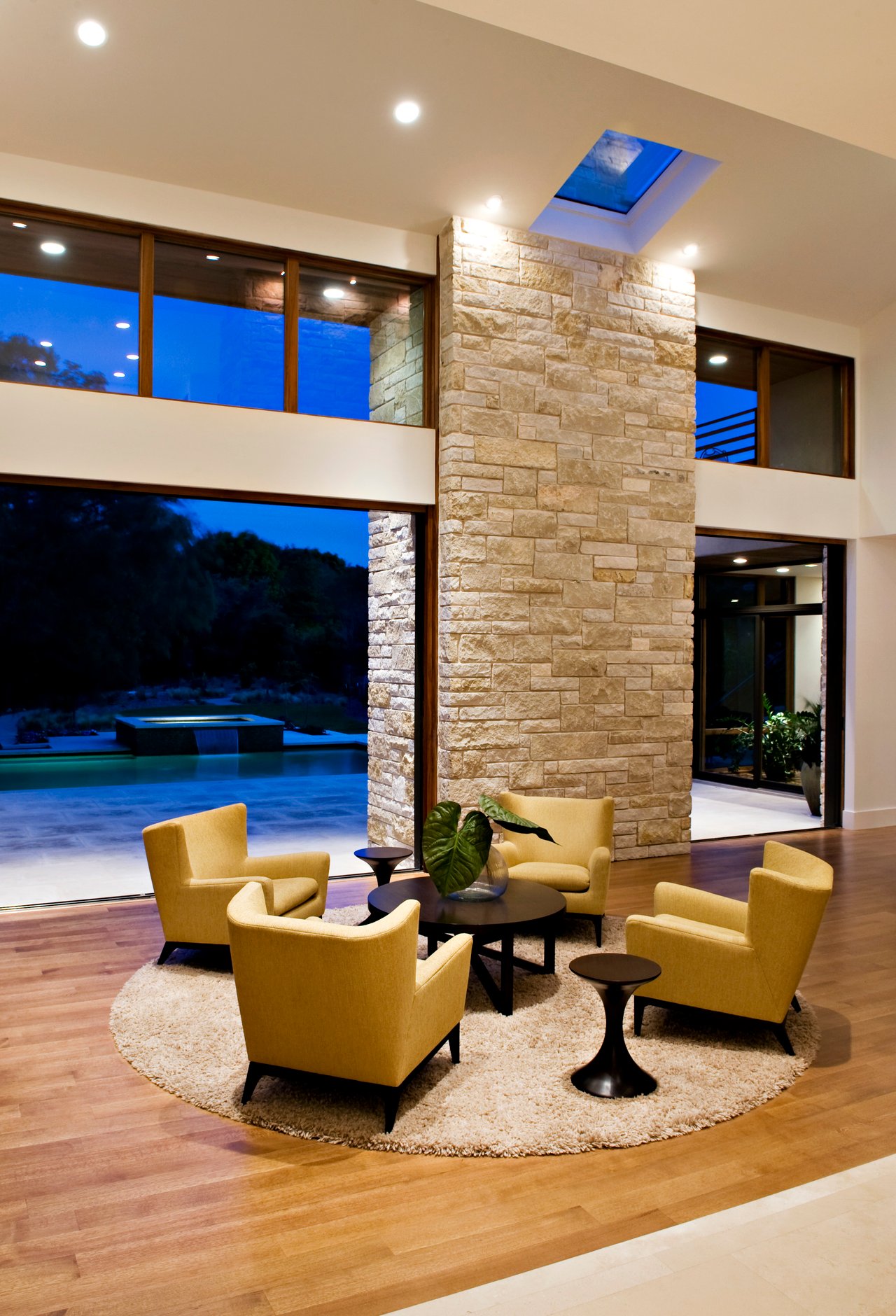 Modern Elegance in Barton Creek