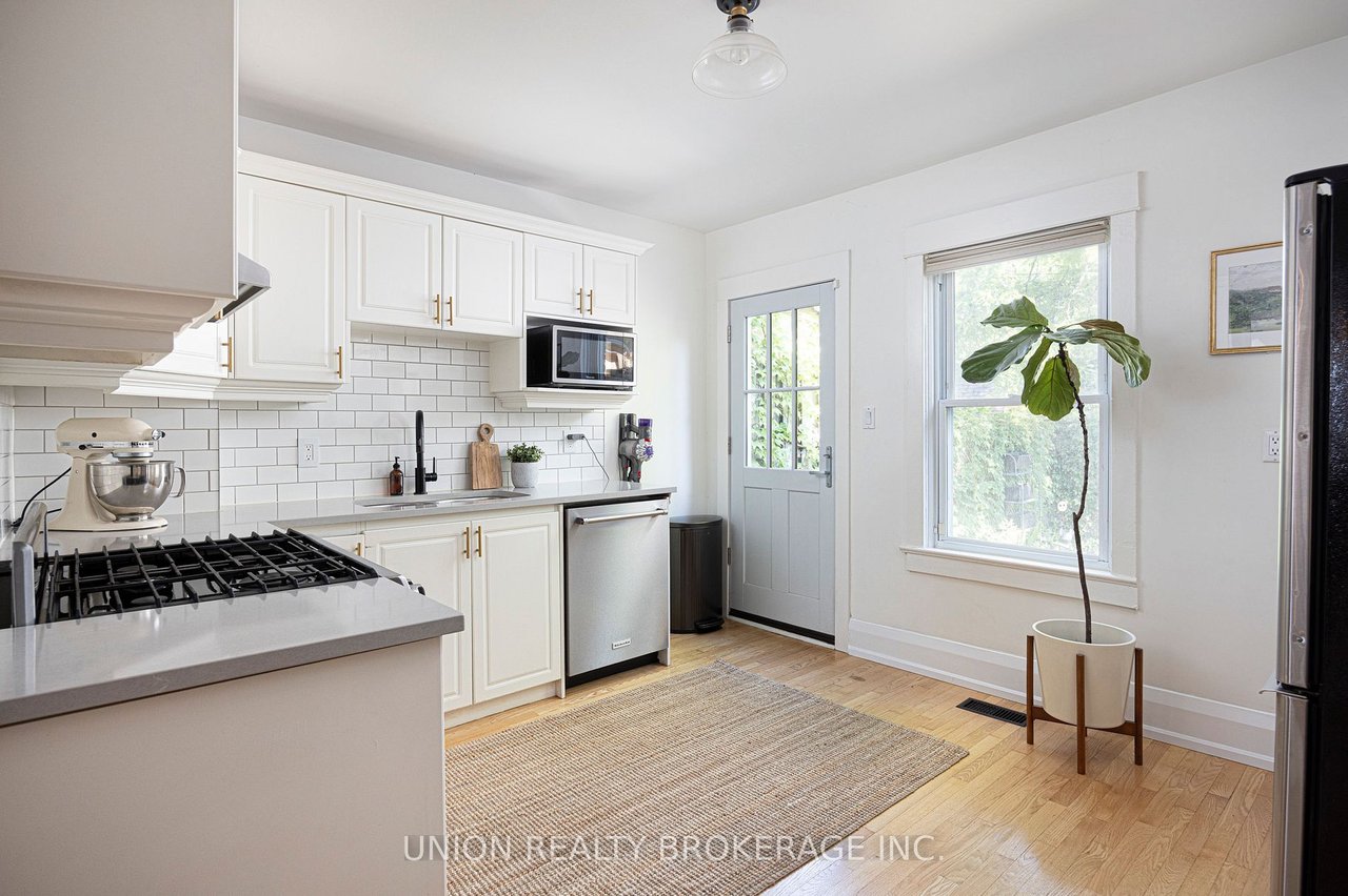 152 Milverton Boulevard