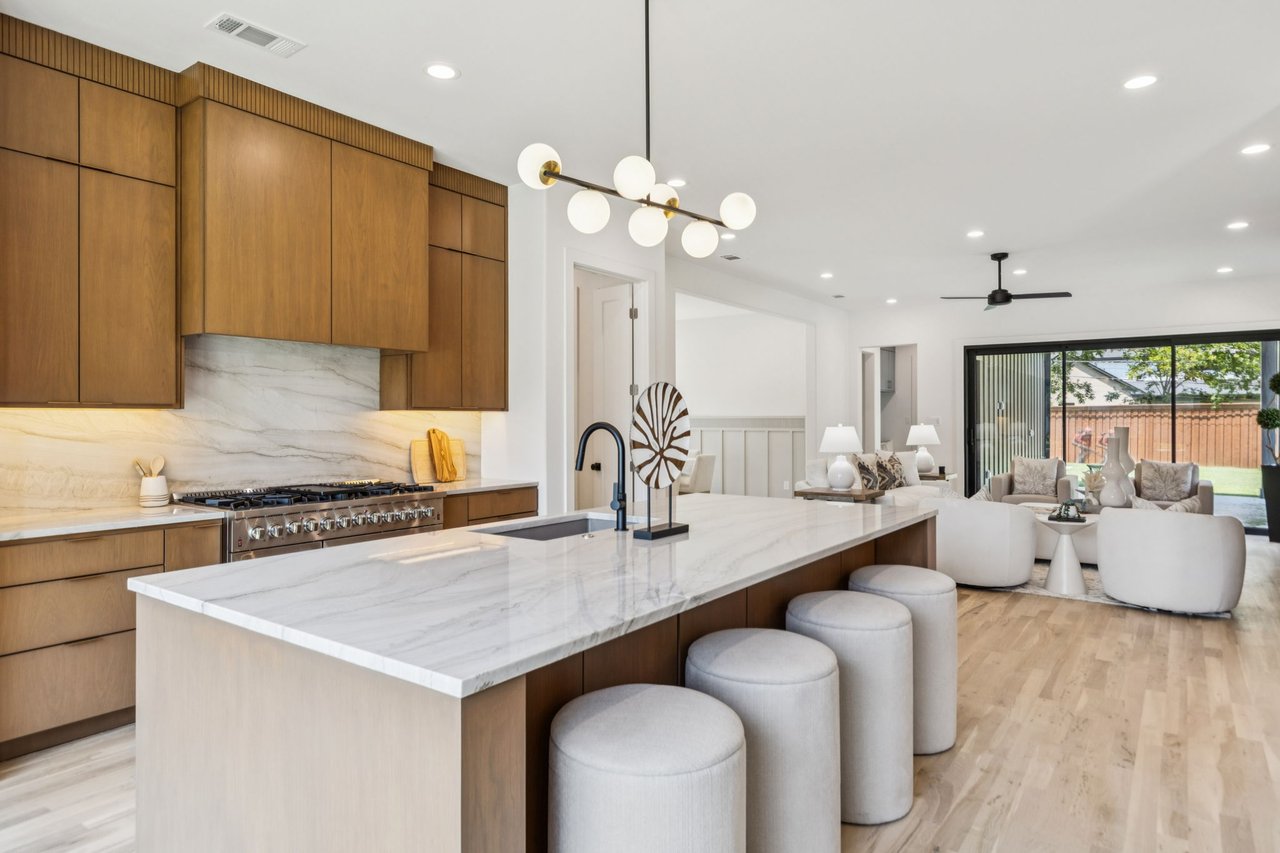 Available now | 3207 Whitehall Drive