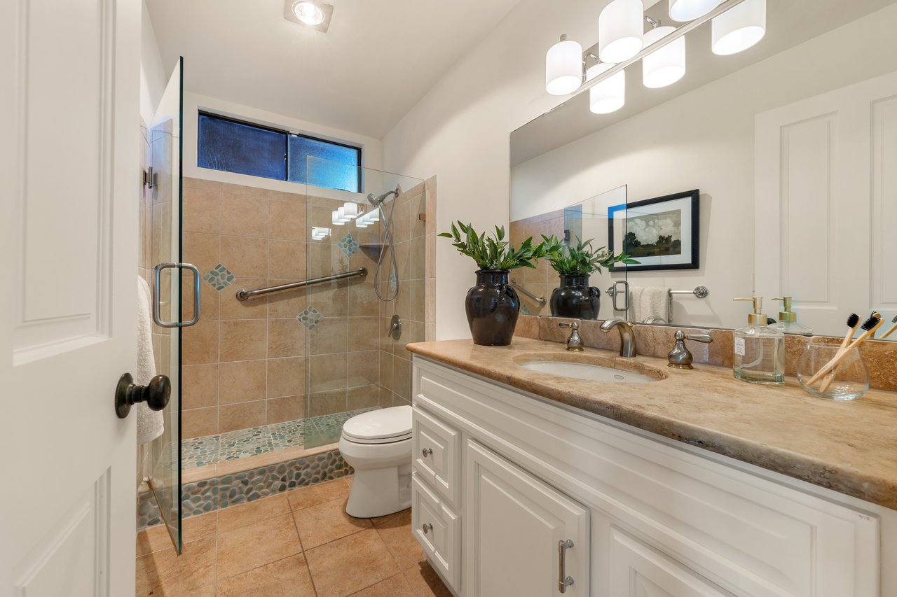 Sweeping Views of San Francisco and the Golden Gate Bridge