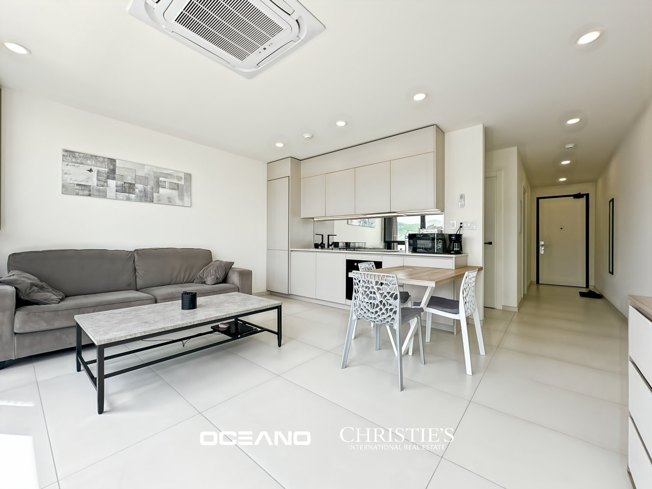 THE HILLS RESIDENCE - 1-Bedroom Apartment with Lagoon View 