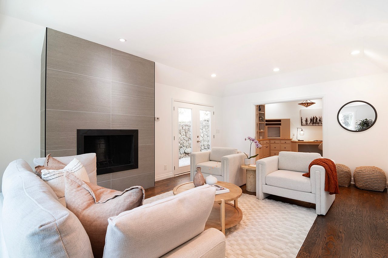 8155 Willow Glen Rd.