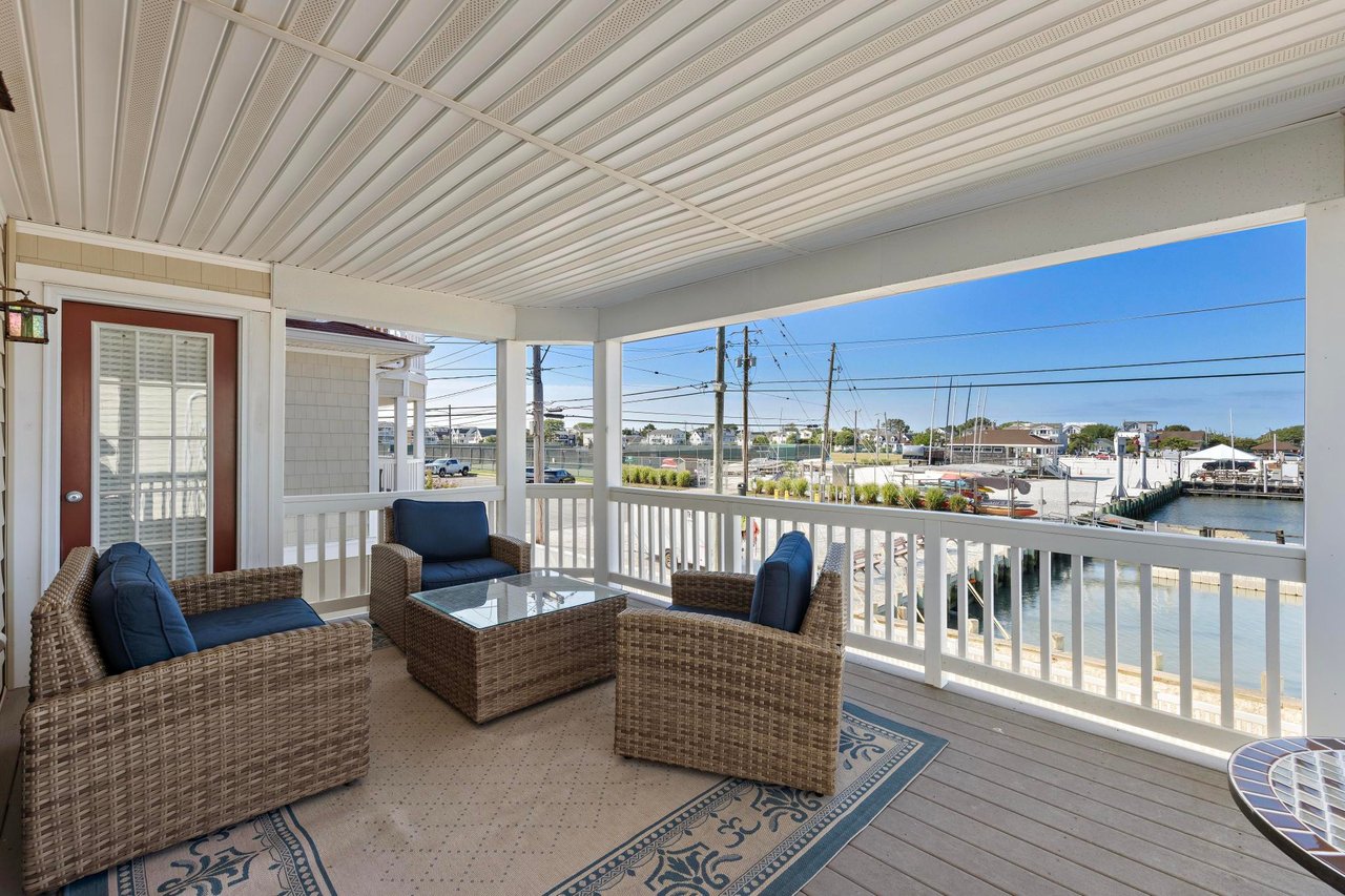 401 Pearl Street (West Unit), Beach Haven