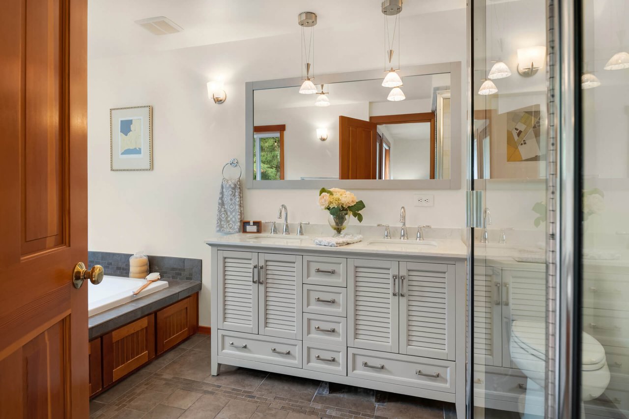 13122 16th Avenue SW