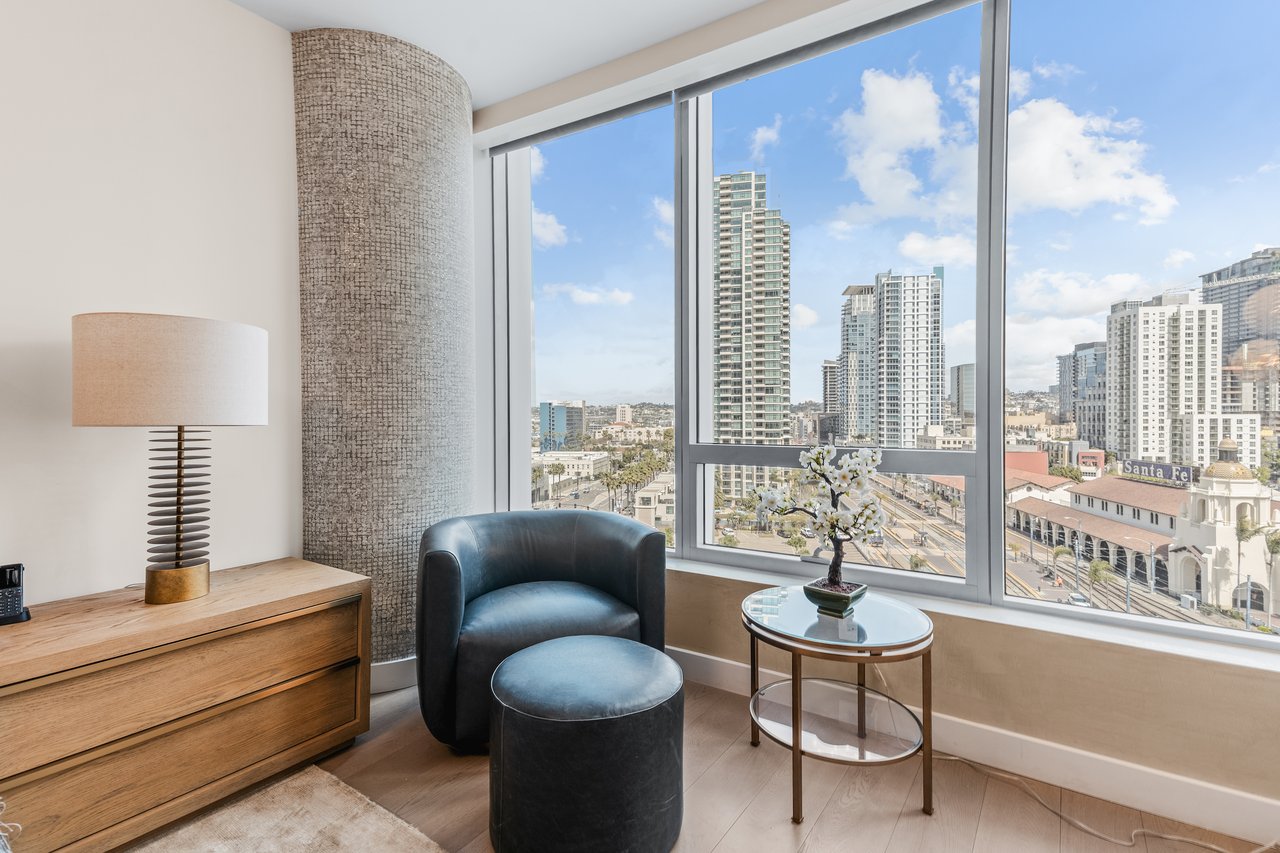 888 W E Street Unit 1106