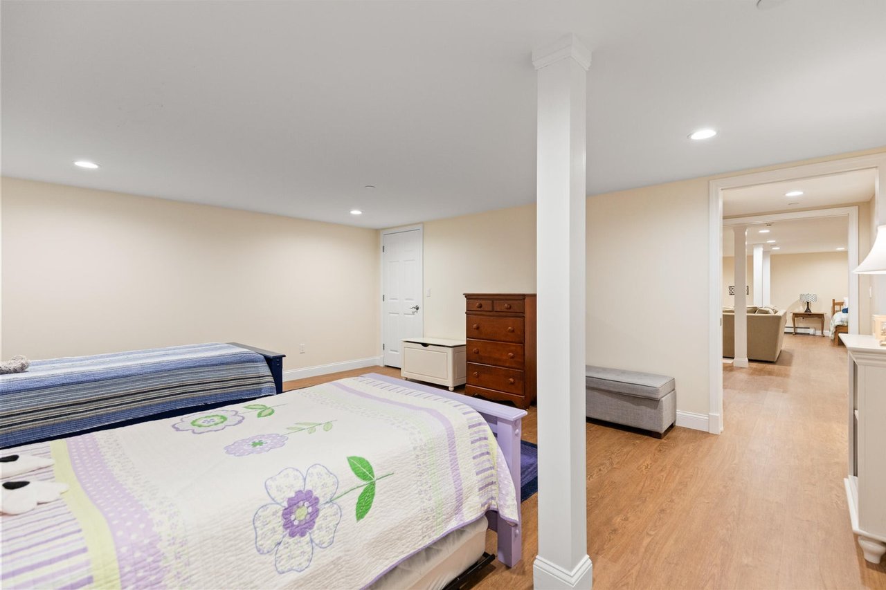 17 Atlantic Drive, Unit #: 17B