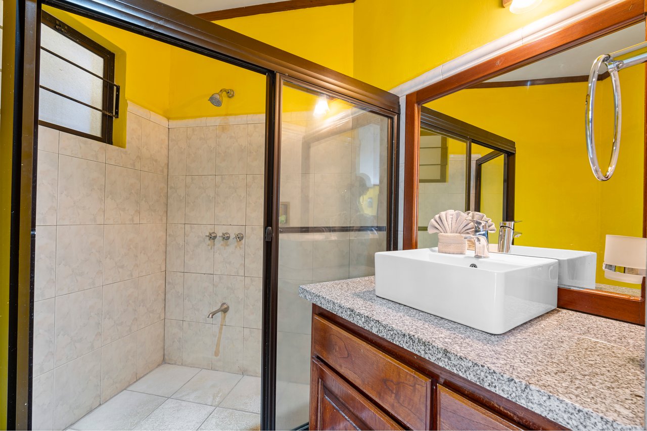 Marina Real 5 | Open Concept 2 Bedroom Condo Across From Flamingo Marina