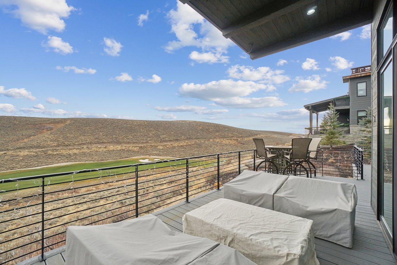 6768 Golden Bear Loop
