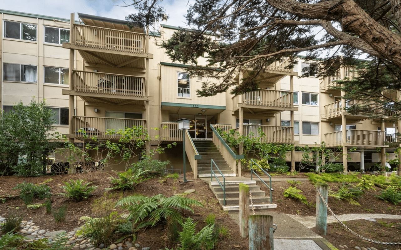 377 Mandarin Drive #104