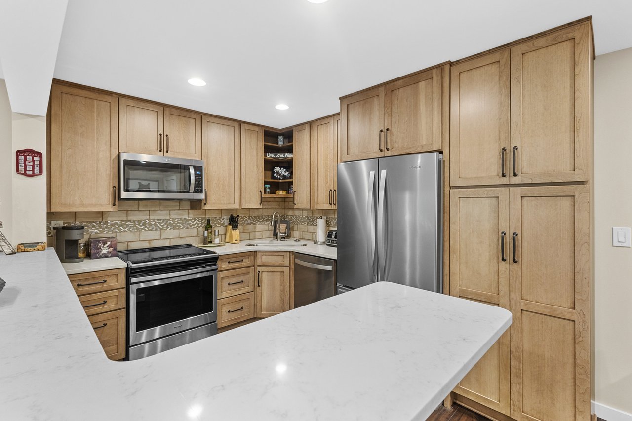 1305 W Main St 108 Lake Geneva, Wisconsin 53147 