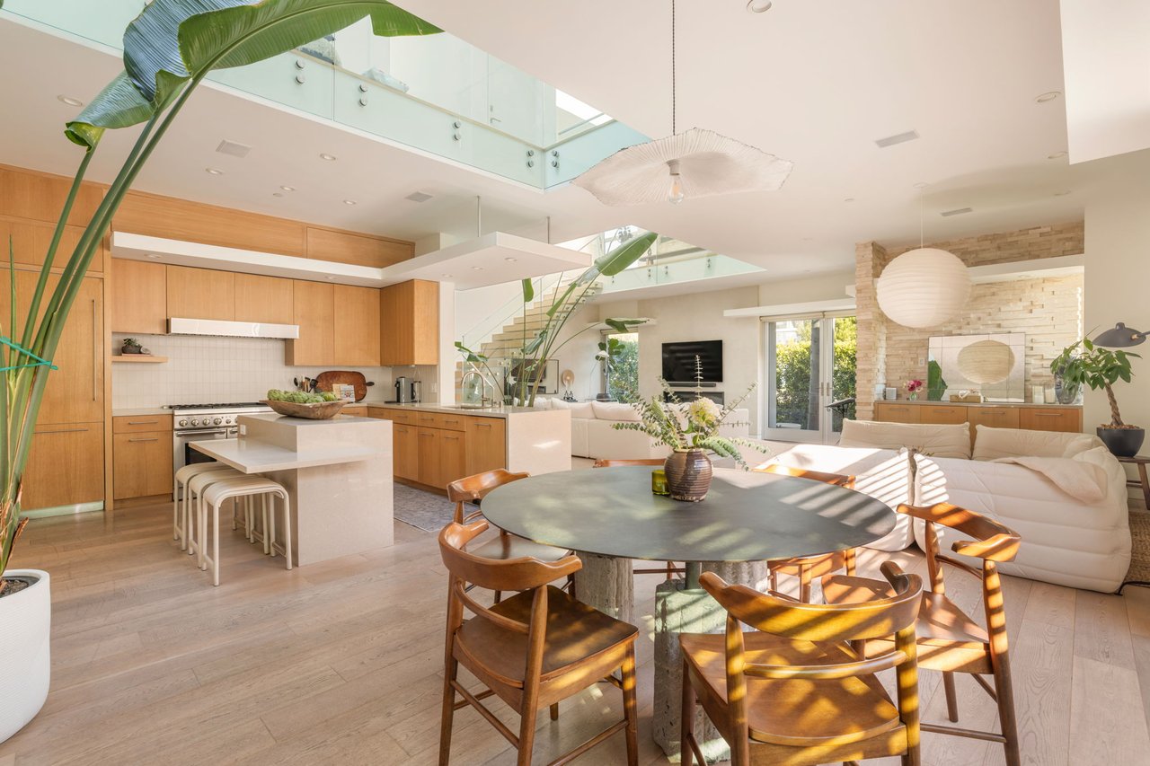 2413 Wilson Ave, Venice 