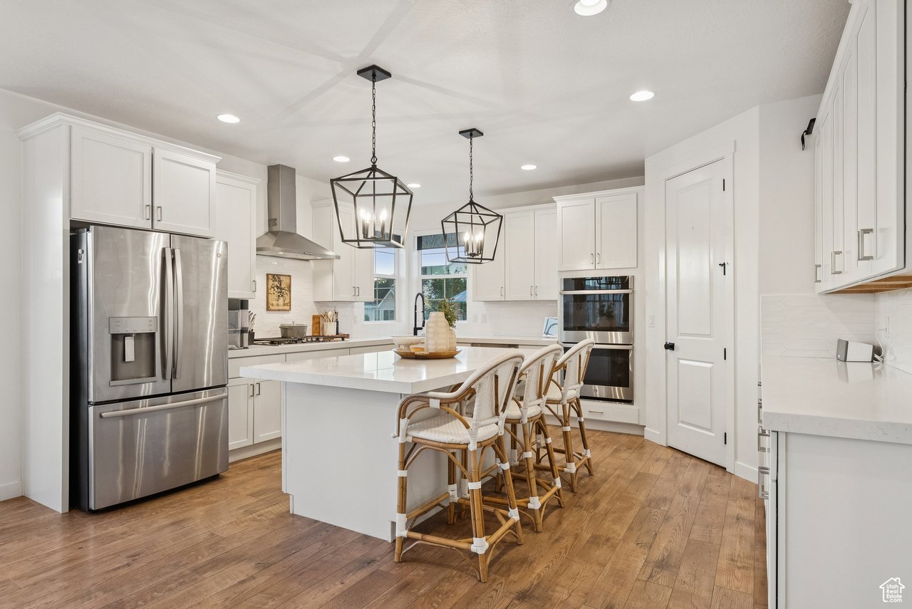 Sold $50,000 Above Appraisal - Listing