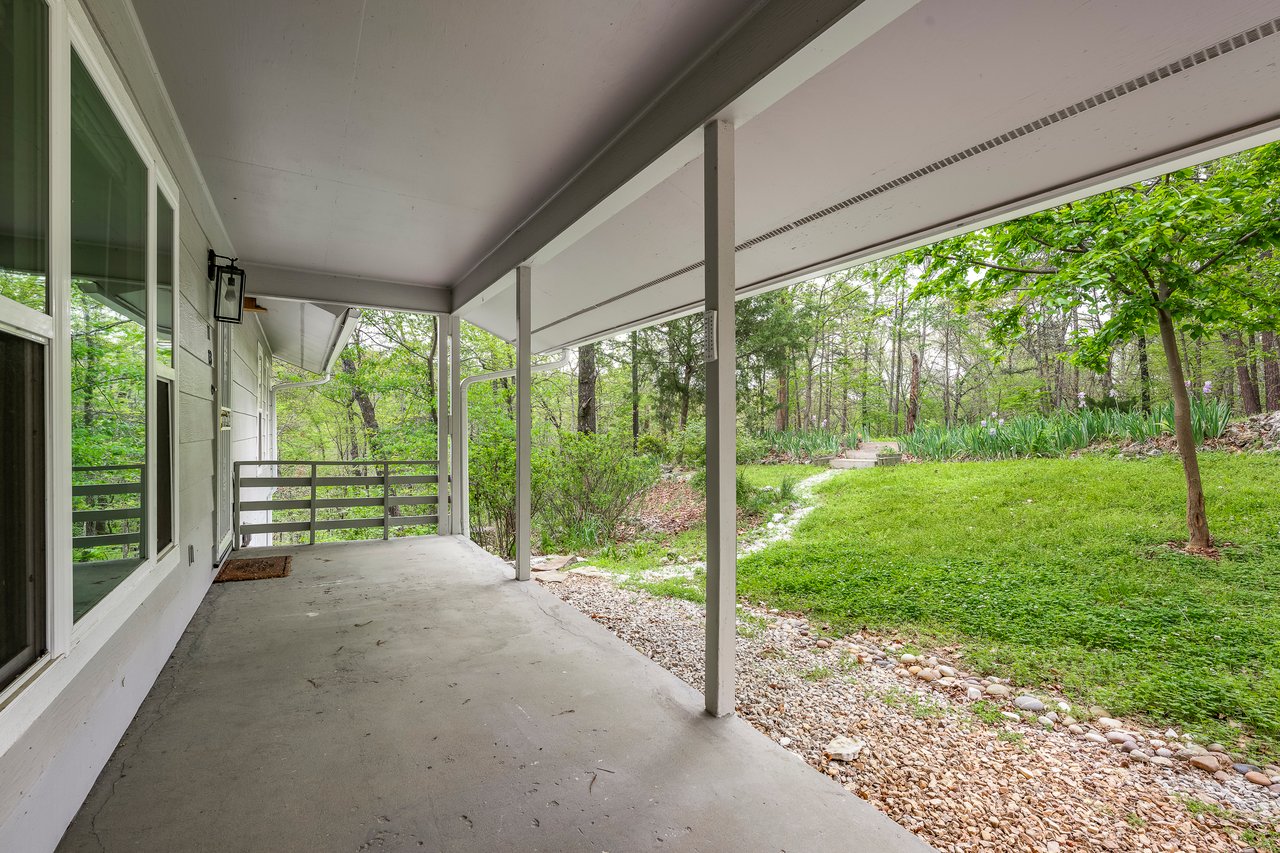 13 Mobray Ln