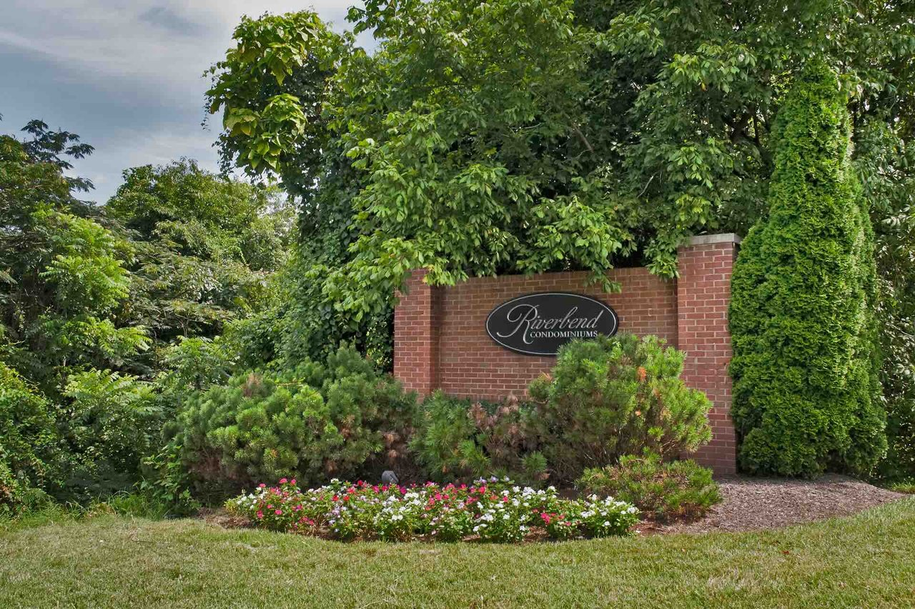 Riverbend Condominiums