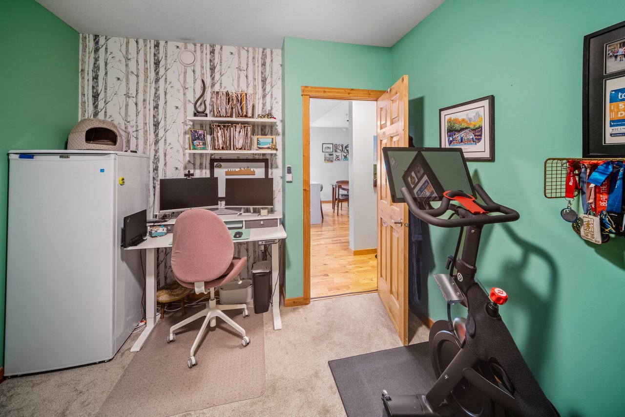 327-104 Armstrong Place Unit