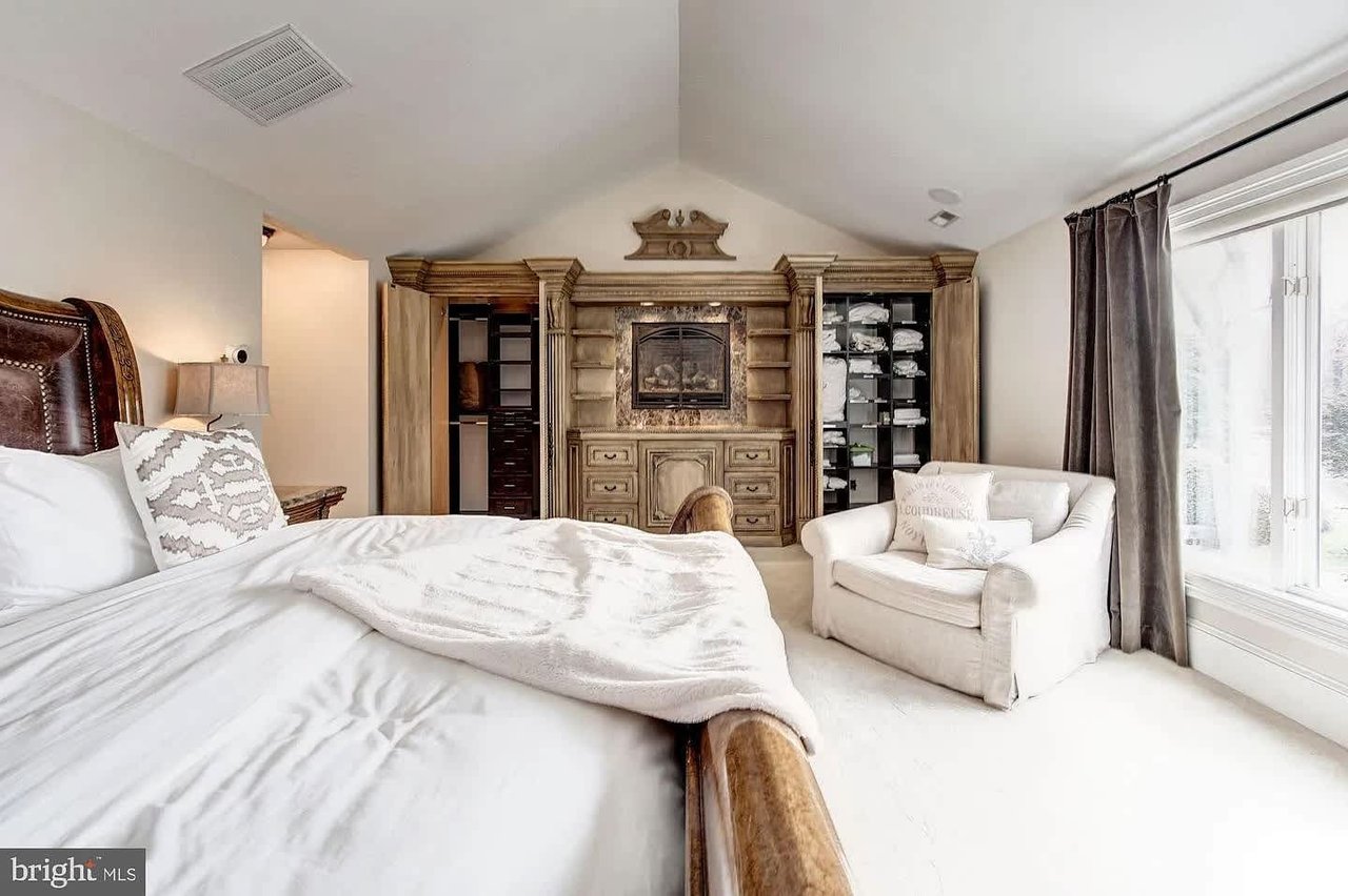 1524 Cedar Lane Farm Rd