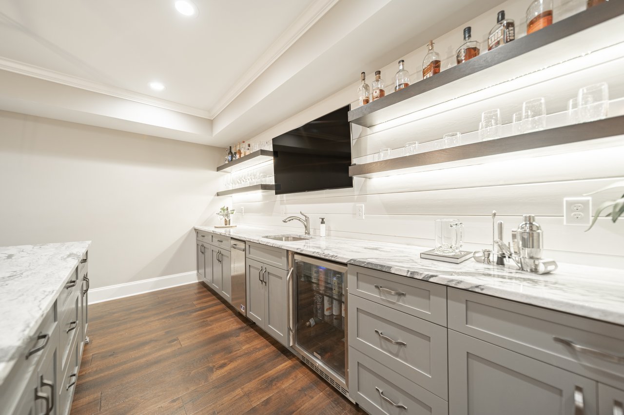 16845 Quayside Drive