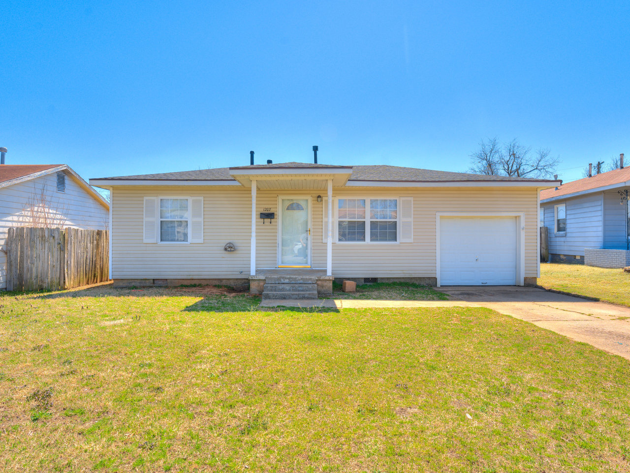 1207 Carol Dr Shawnee, OK 74804