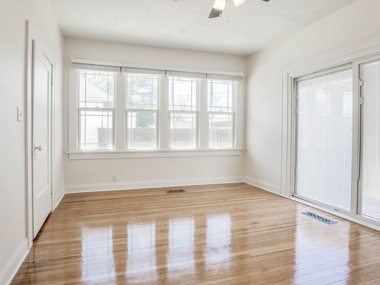 706 N Beard Ave