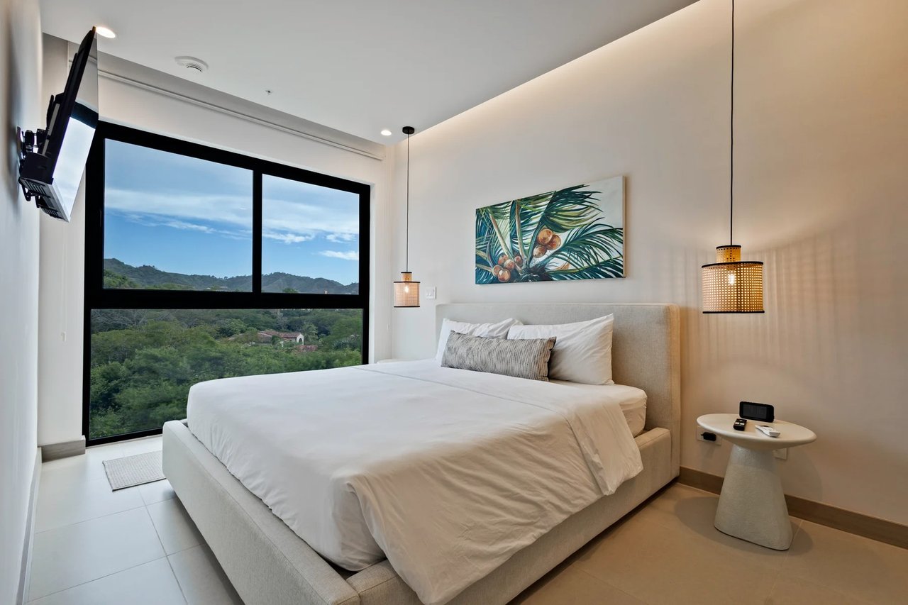 Luxury Ocean View Condo