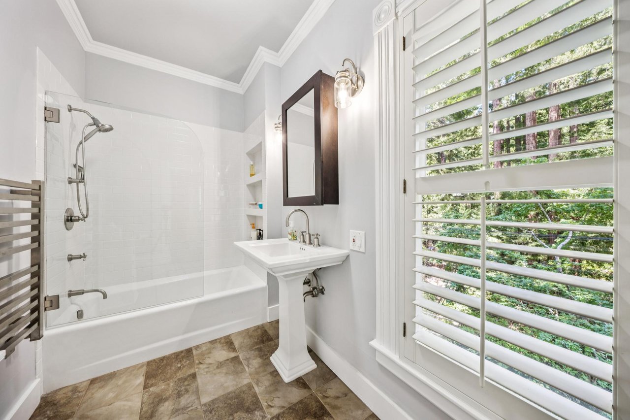 309 Corte Madera Ave