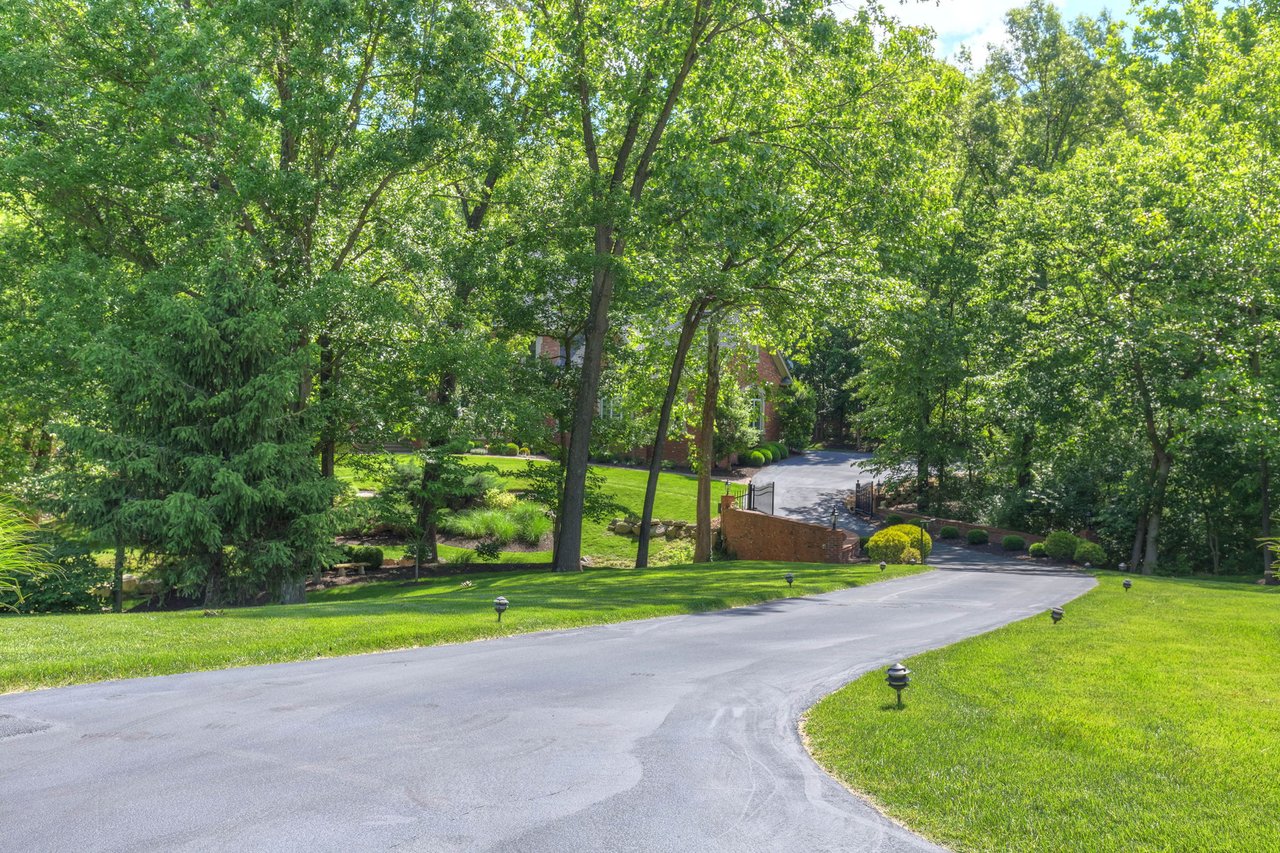 1105 Shepard Oaks Drive