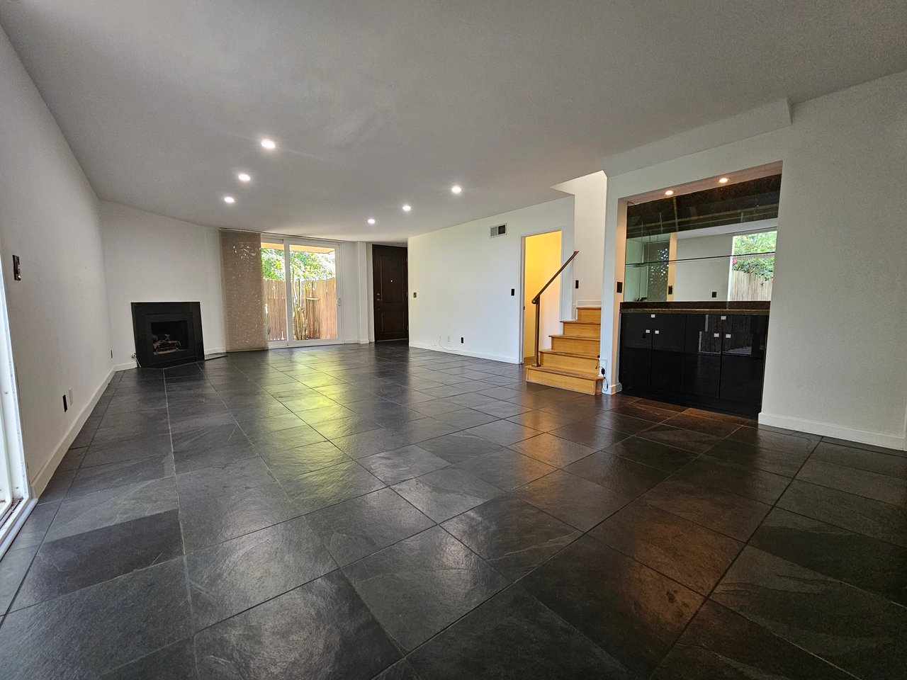 4836 Balboa Ave