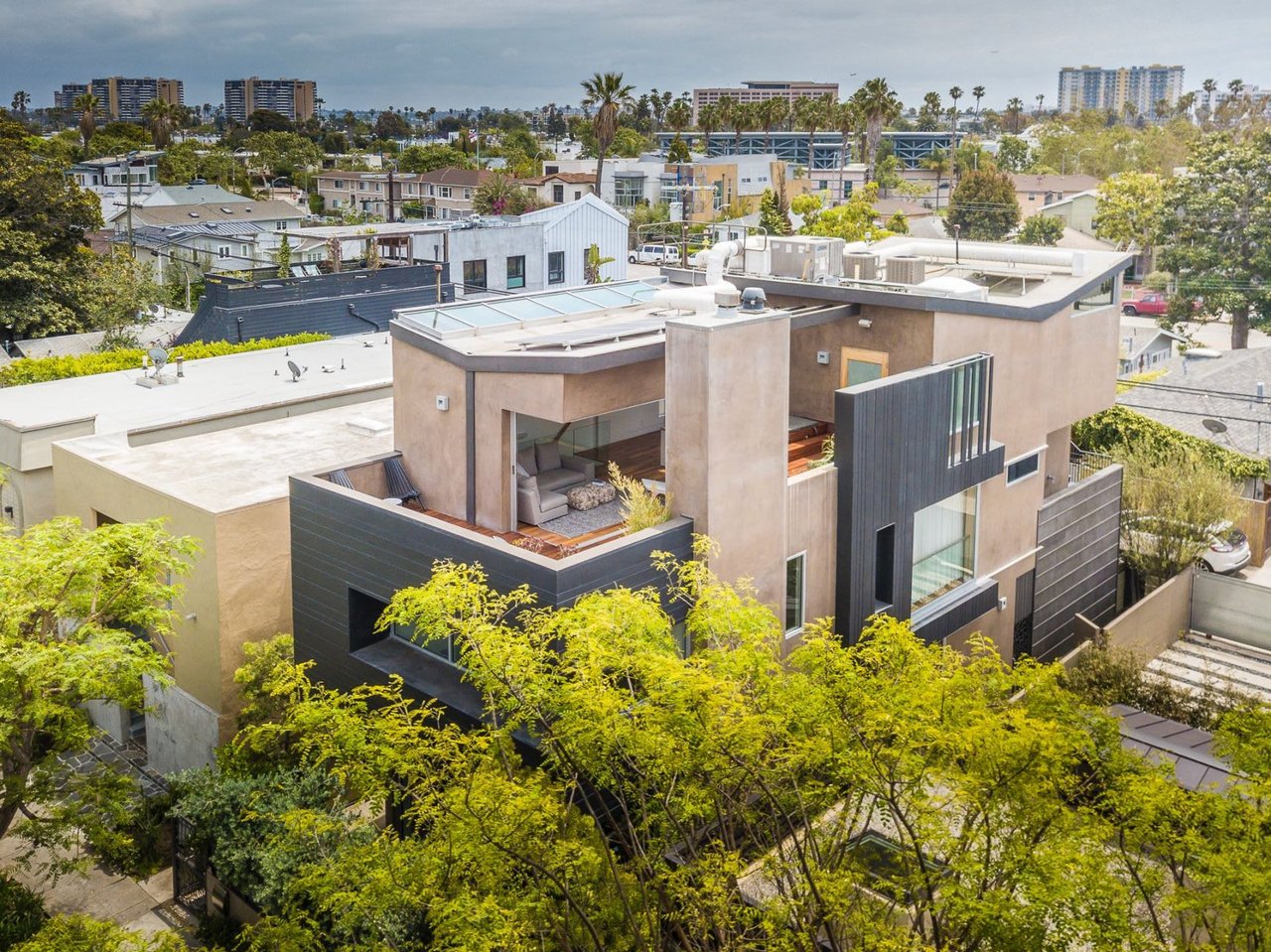 Contemporary Architectural on Double Lot