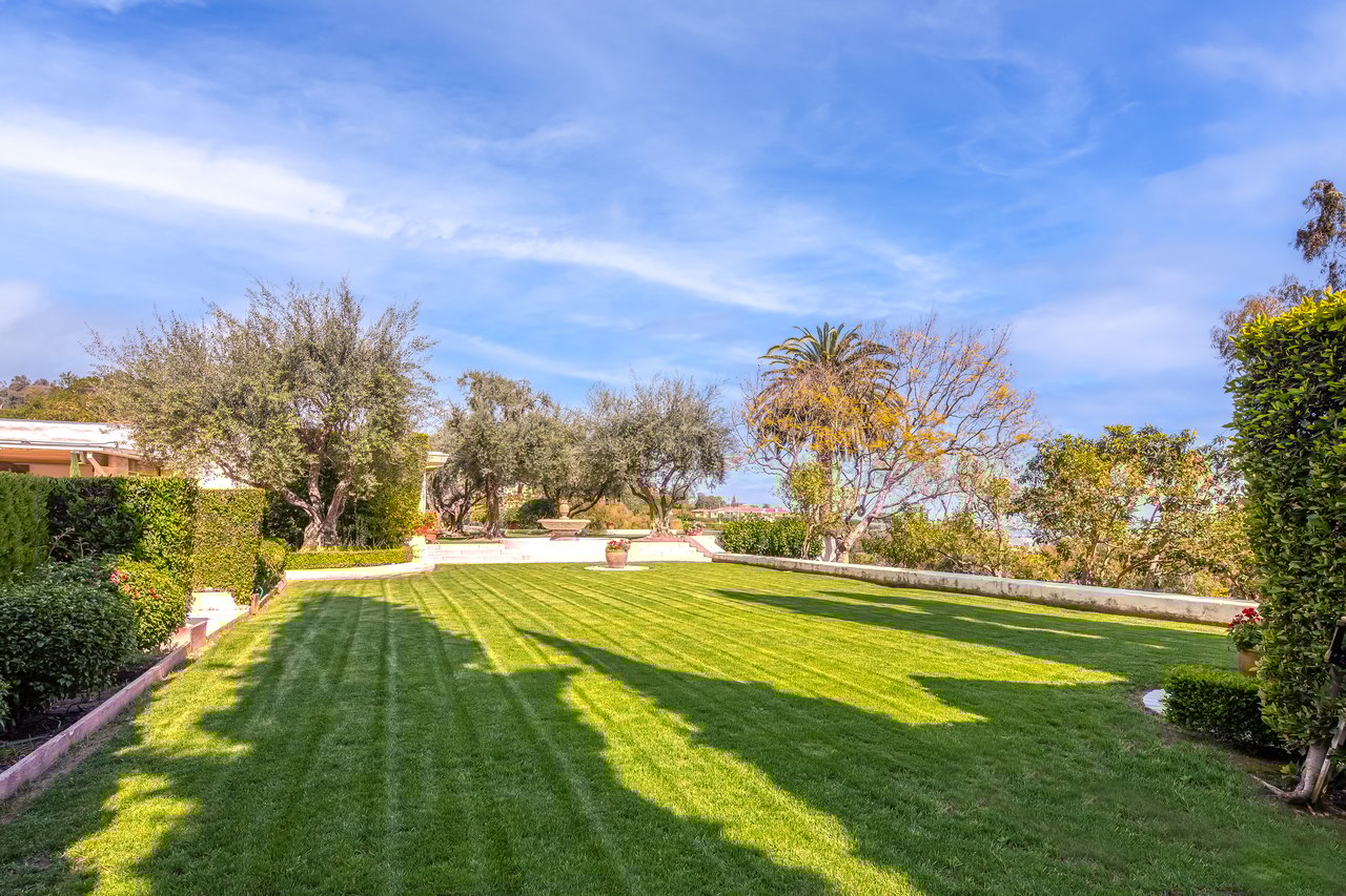 750 Lausanne Rd, Bel Air