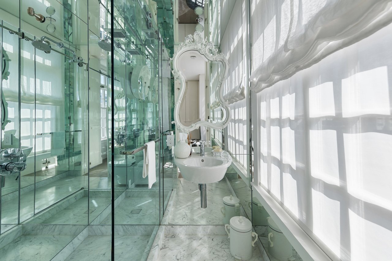 Magnificent Apartment at The Heights