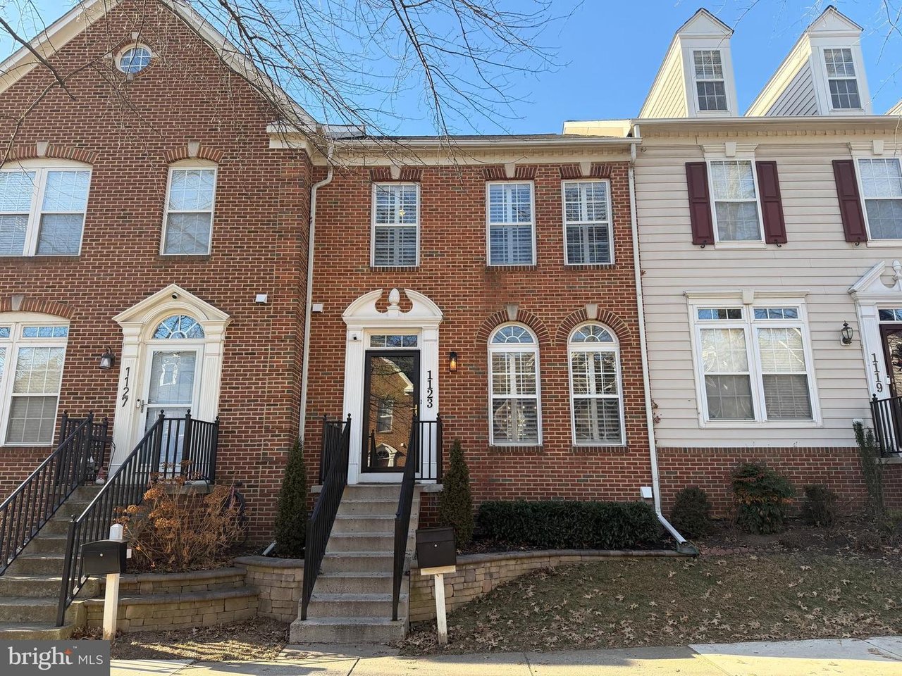 1123 Main Street