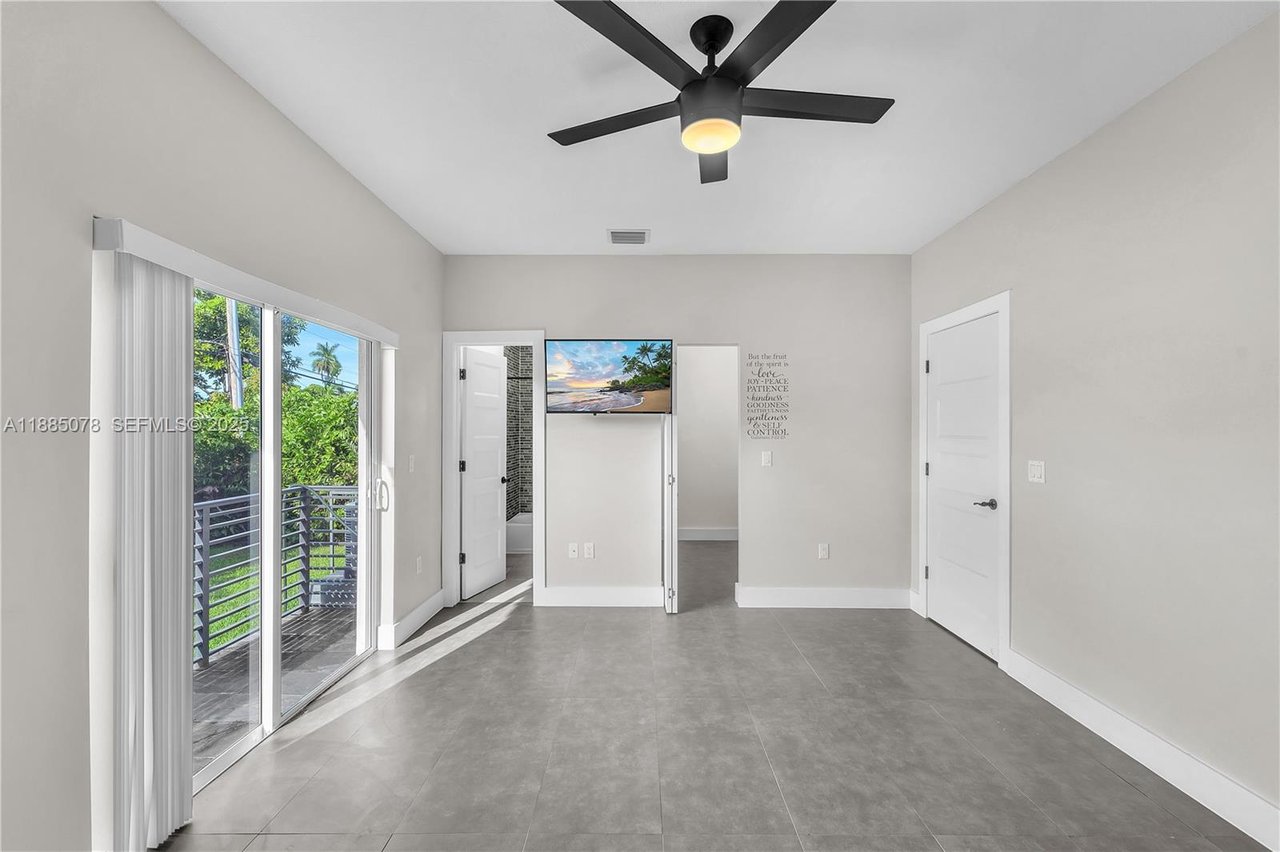 3508-NW-19-terrace-miami-fl-home-bedroom-sold