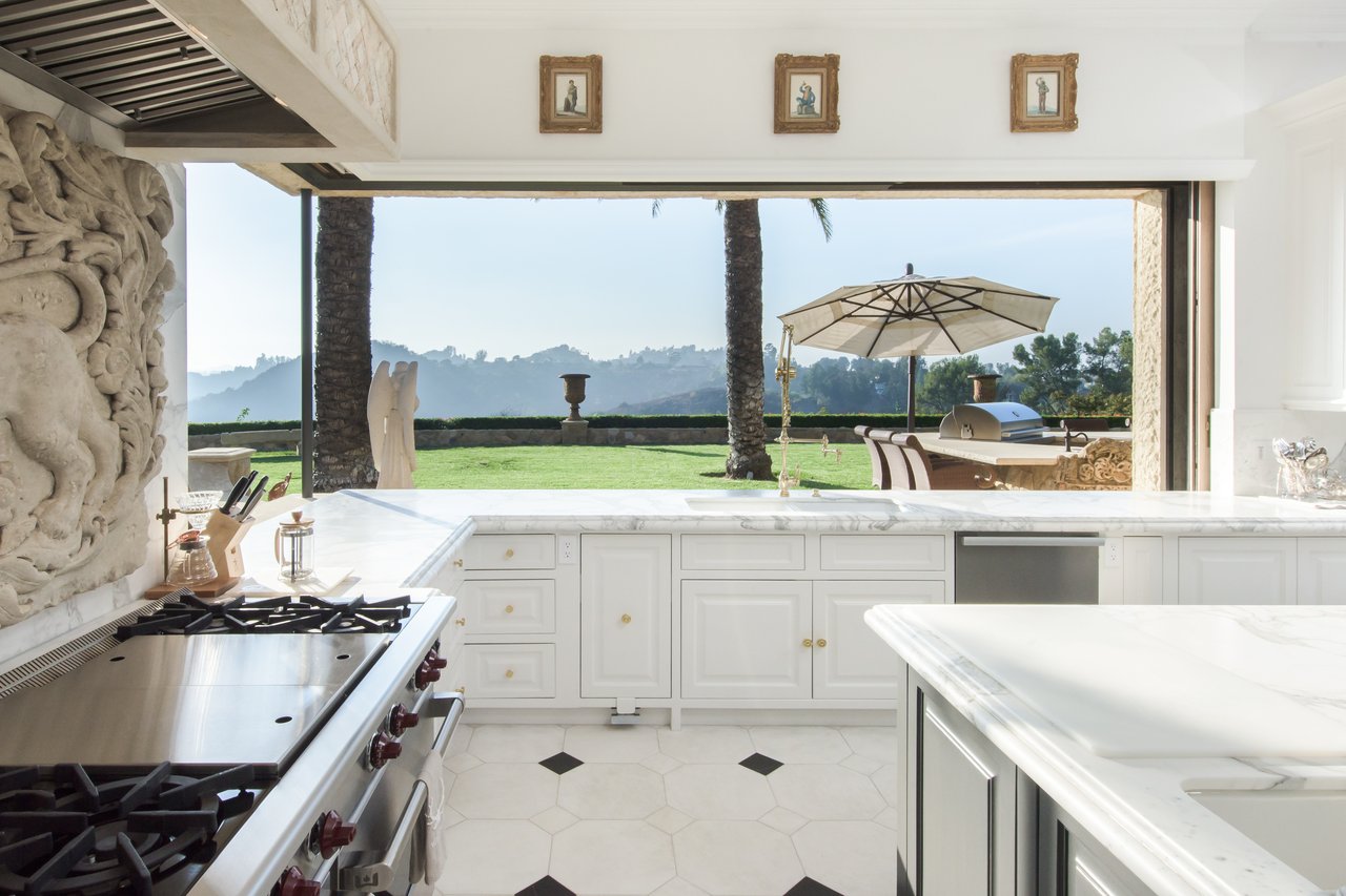 Off Market in Beverly Hills