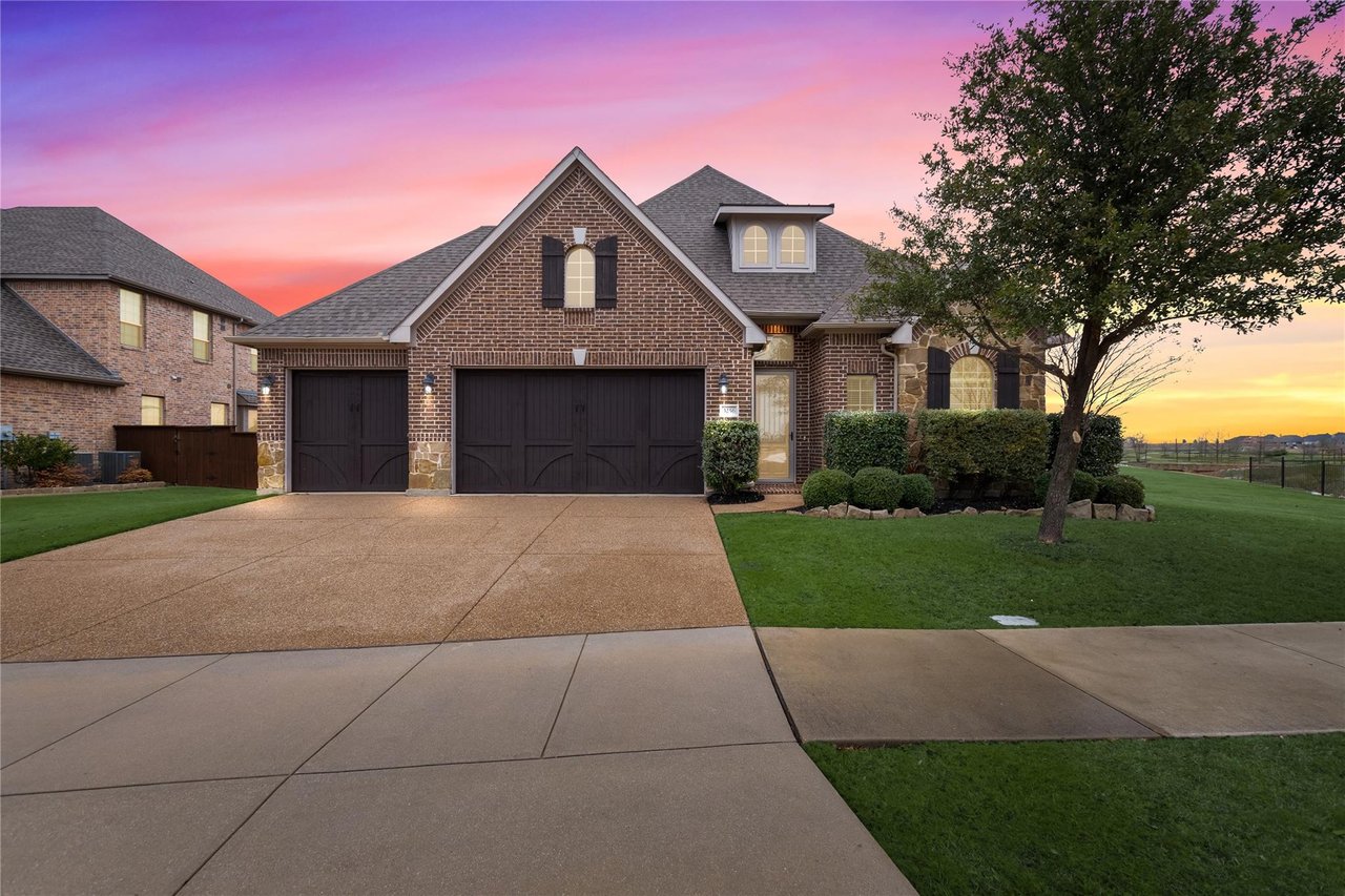 3256 Appalachian Ln