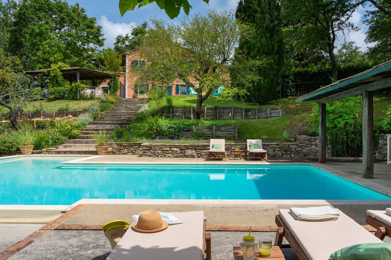 Renovated 18th Century Tuscan Home With Beautiful Hill Views