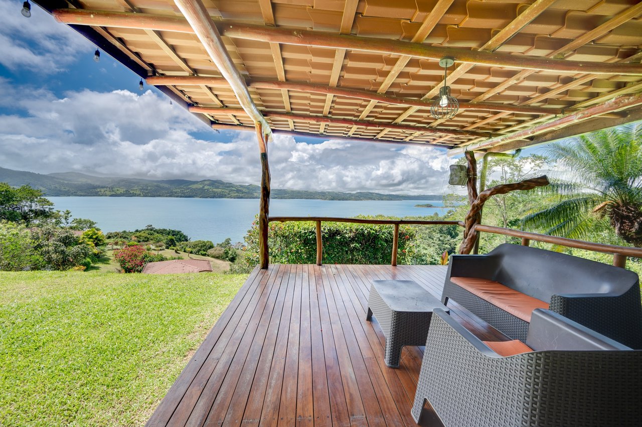 Casa Blanca | Multi-Villa Estate with Lake Views - Nuevo Arenal