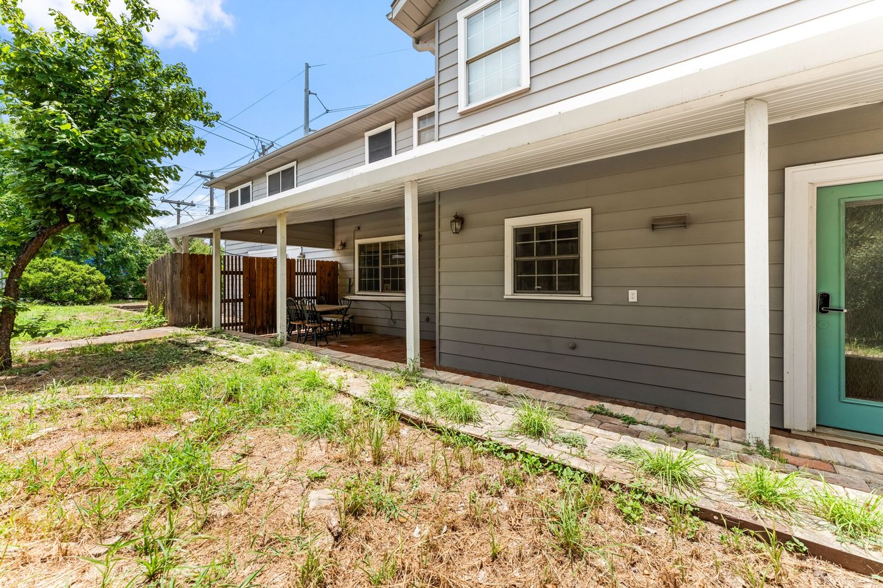 1303 Newfield Lane