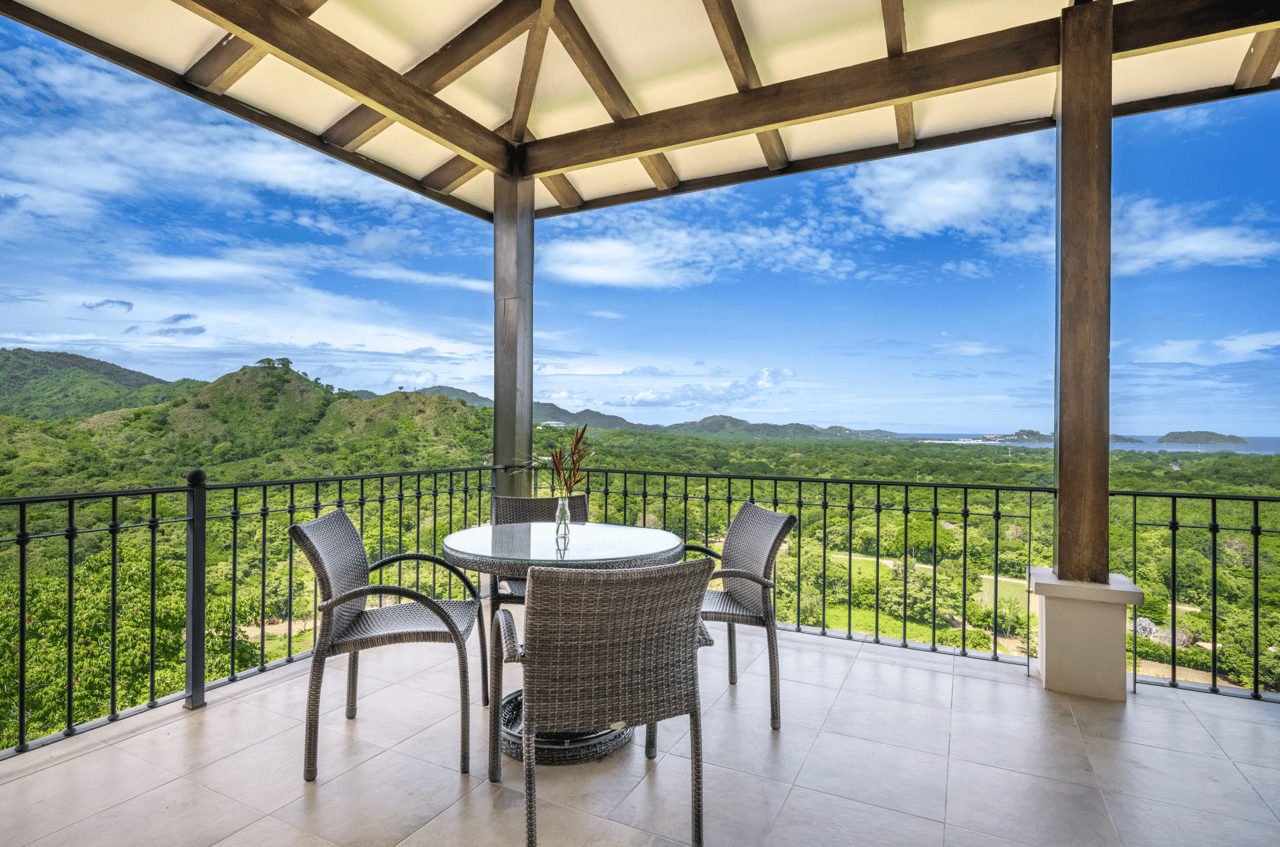 Casa de la Promesa | Mediterranean-Style 5BR Ocean-View Villa in Vistas de Flamingo 