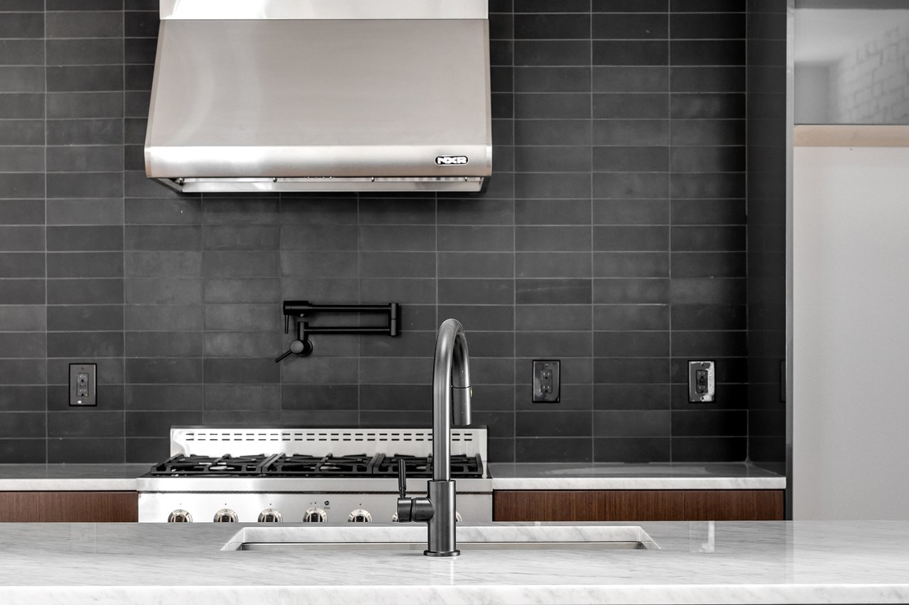 4 N Robinson (Fan House)