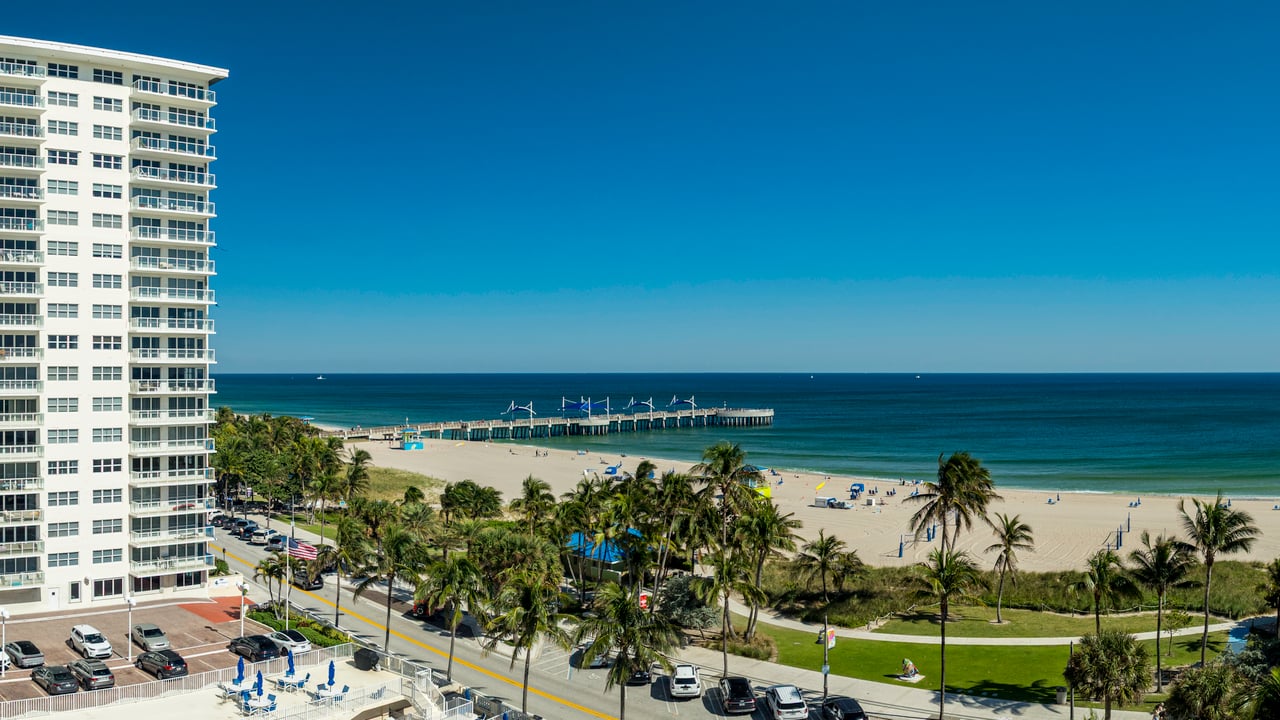 W Pompano Beach Hotel & Residences