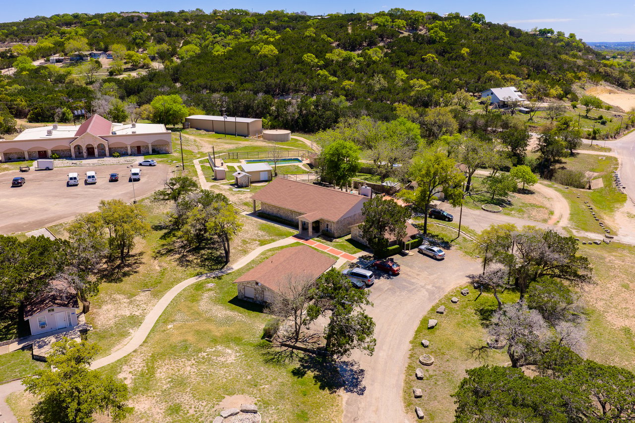 1325 Harper Road