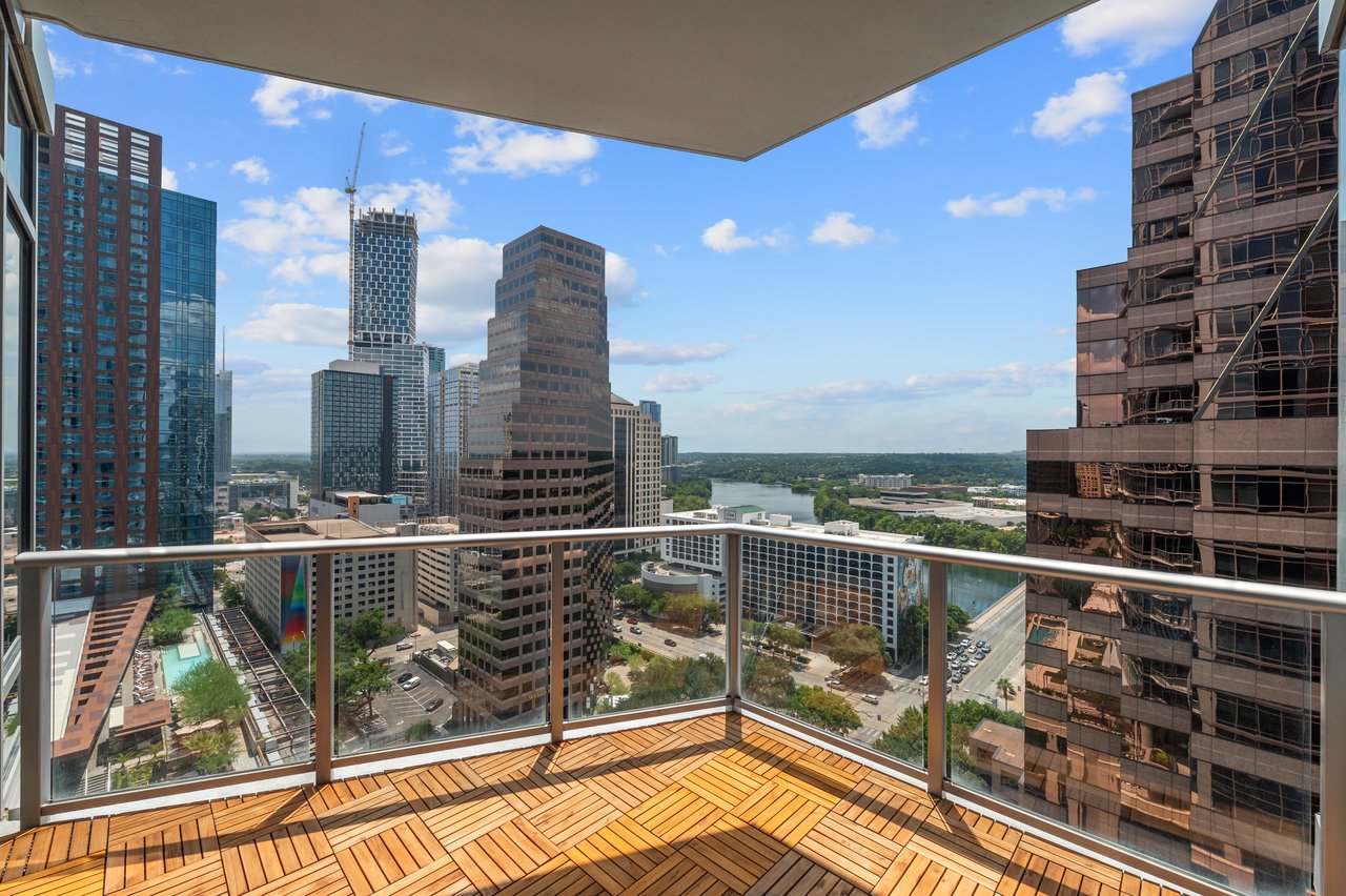 200 Congress Avenue #19F