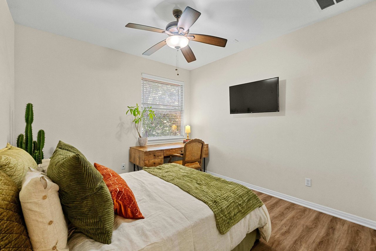 Modern Crestview Two-story Home: Updated Primary Bath, New Roof – Investor Friendly!