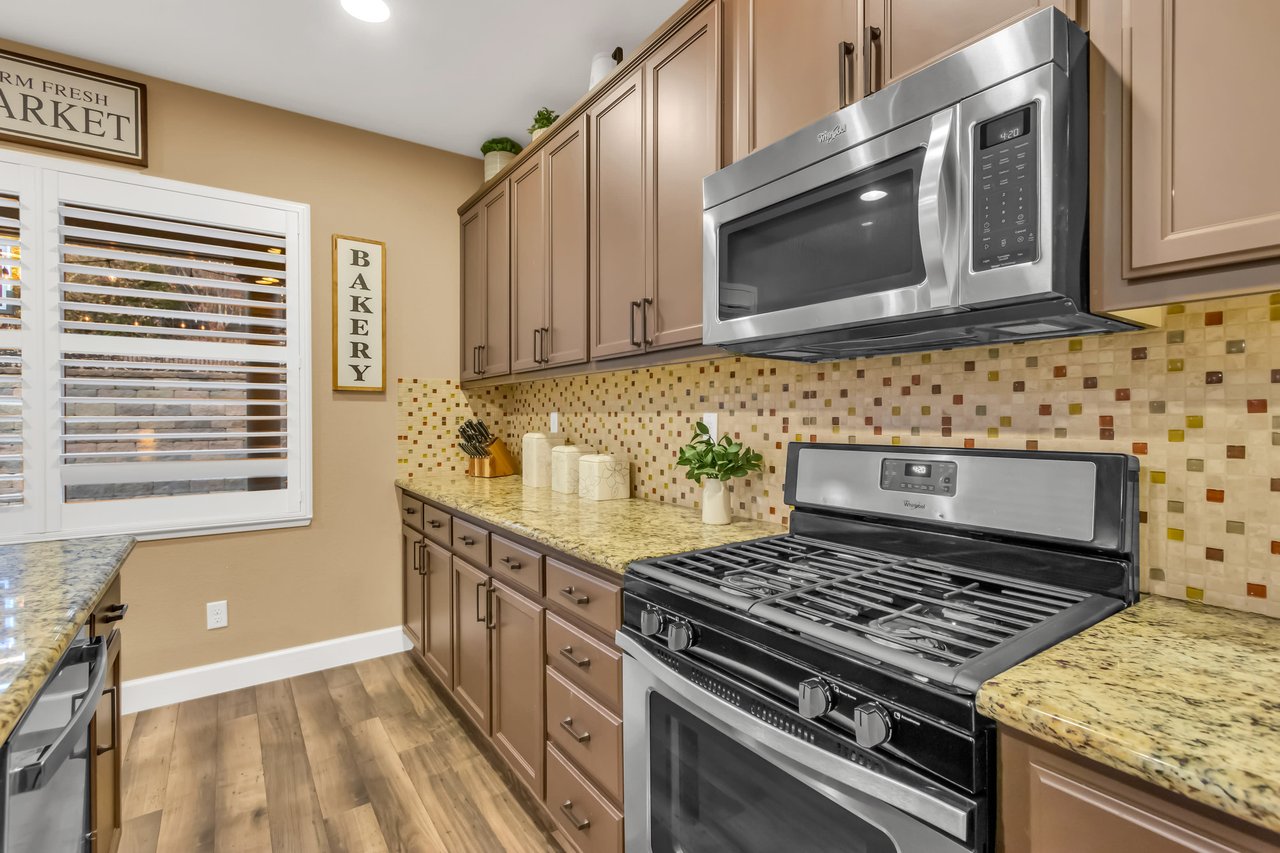 3123 Acorn Glen Way