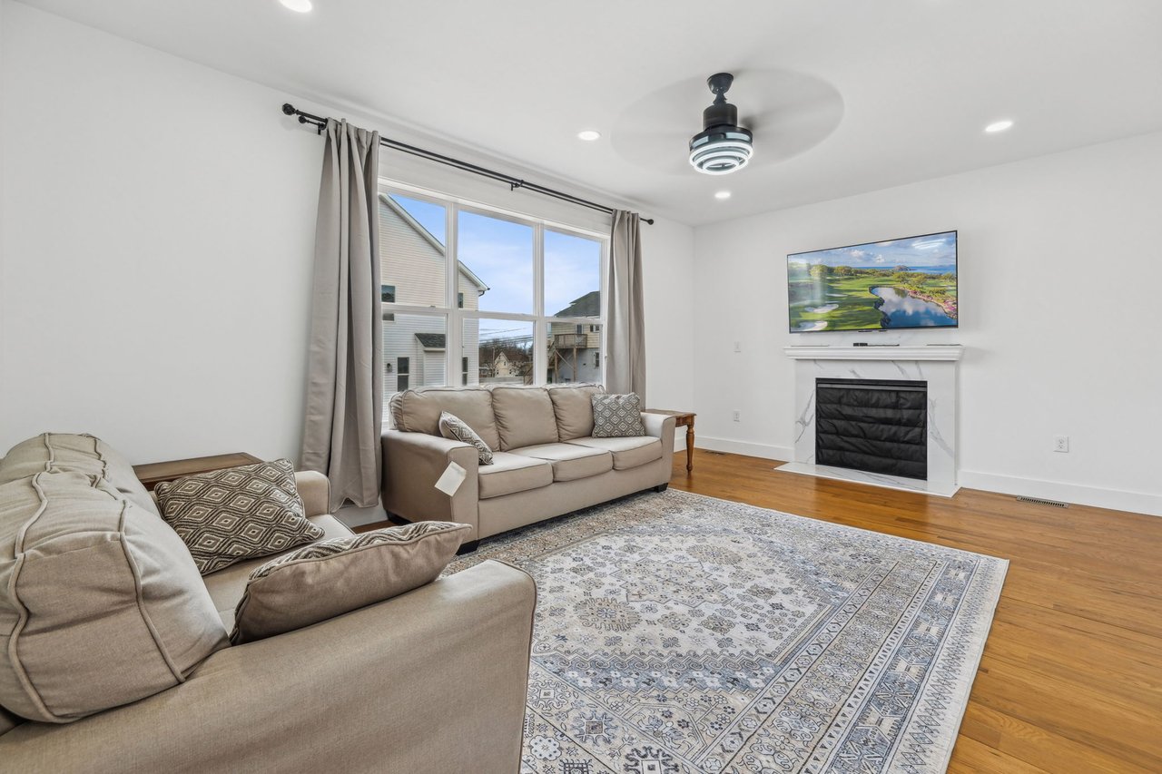21 Kearney Ave