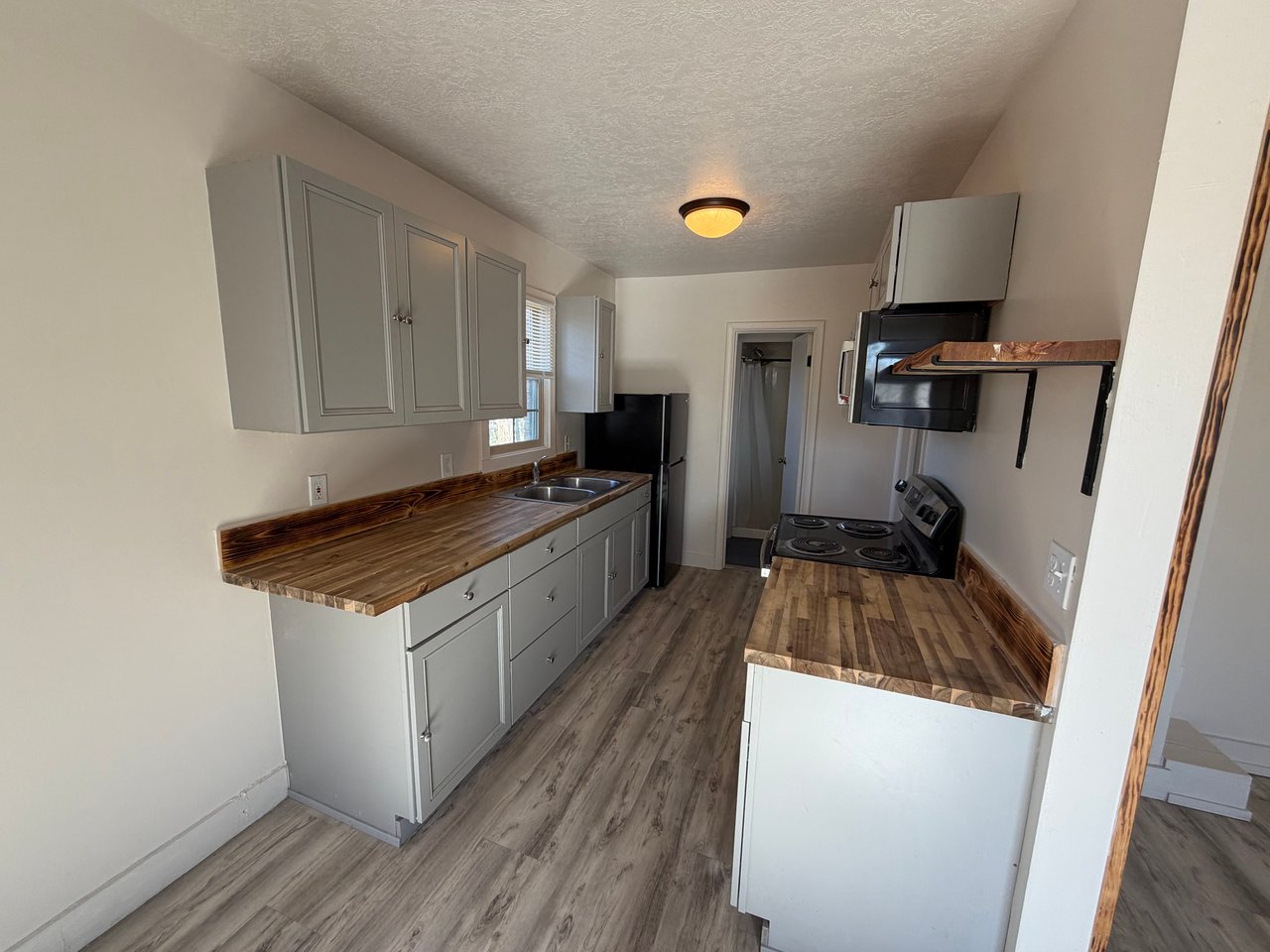 903 State St. Unit 4