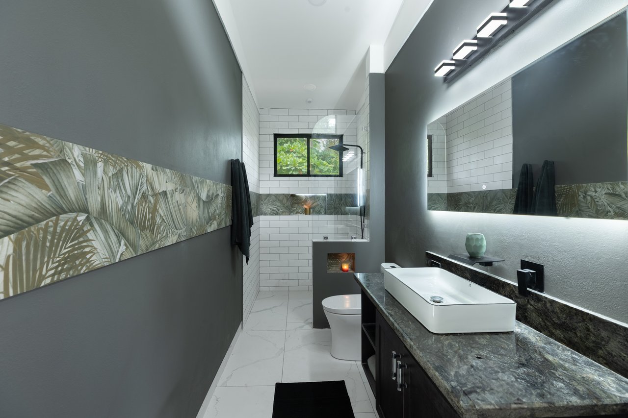 Brand New Turnkey Modern Tropical Villa