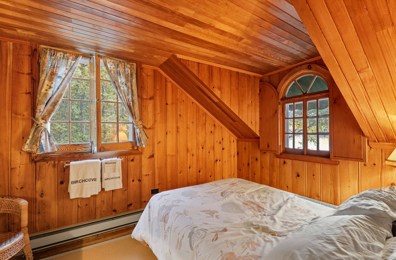 Lake Rosseau Landmark