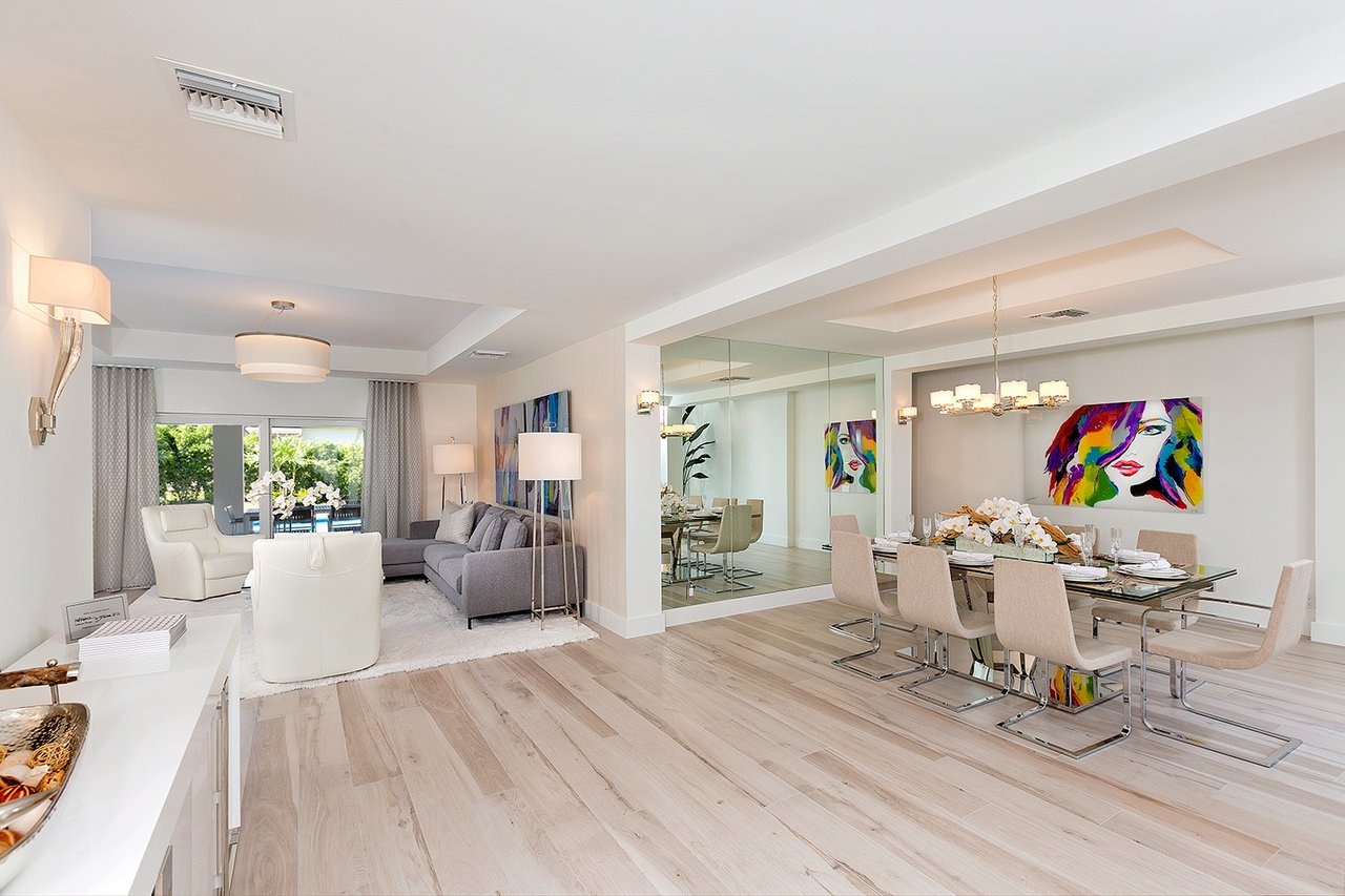 2367 Queen Palm Road